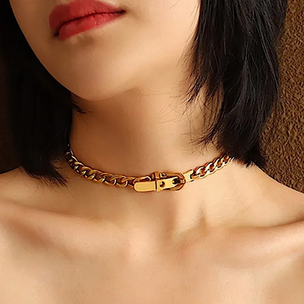 Gold Link Choker Necklace and Bracelet Set - Picture 3 of 14